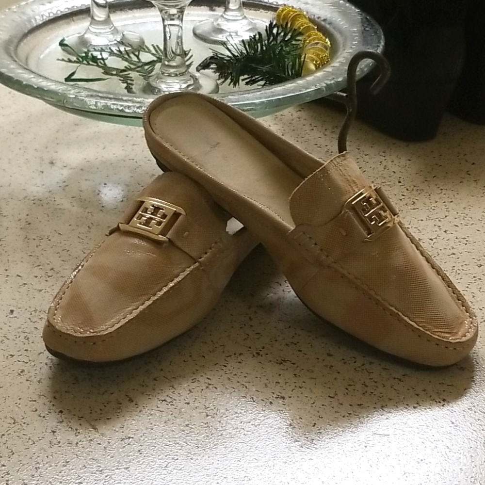 Jala niketown Women's Sandals Size 7